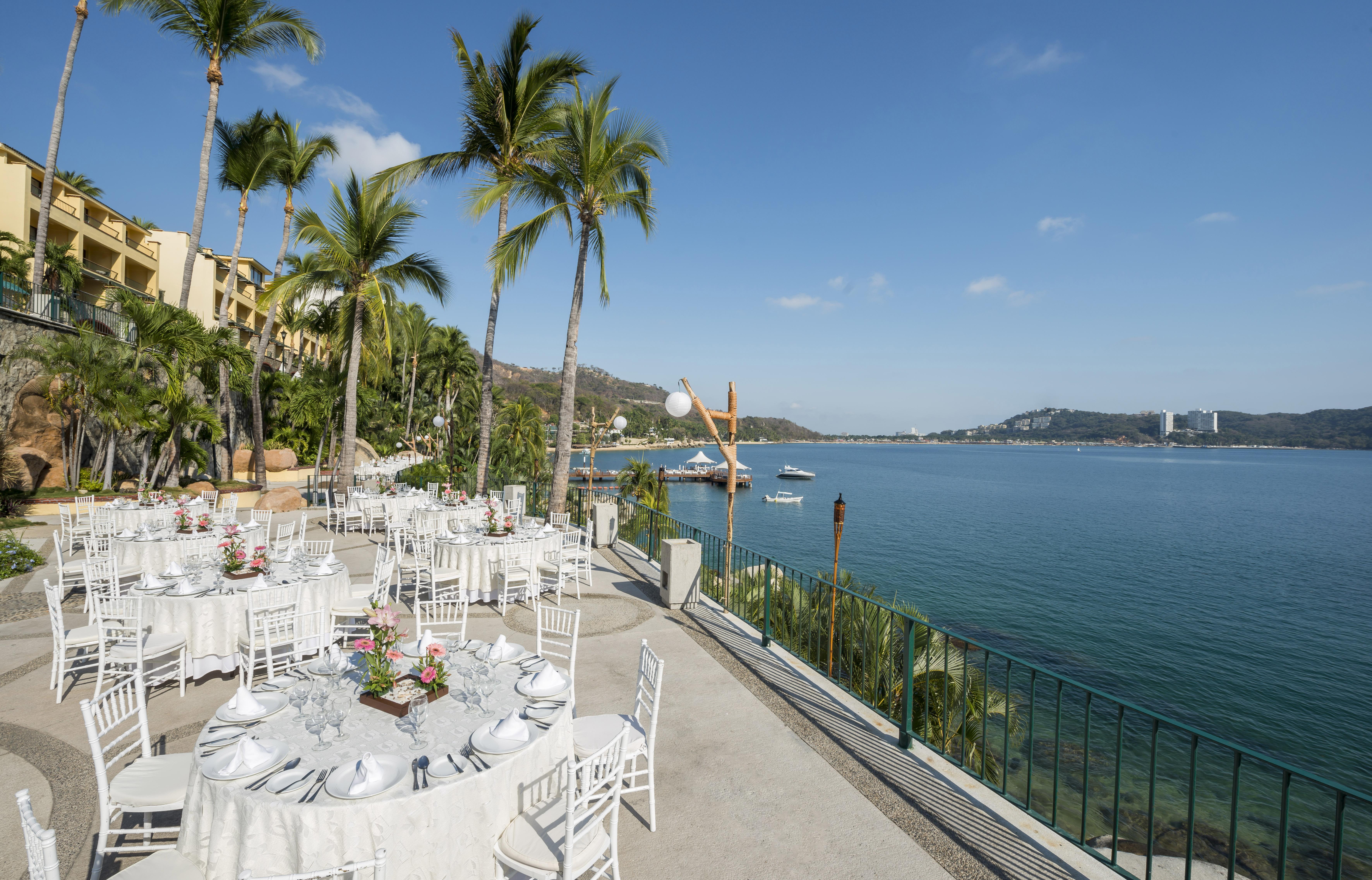 Hotel Camino Real Acapulco Diamante Exterior foto View of the Bay of Acapulco